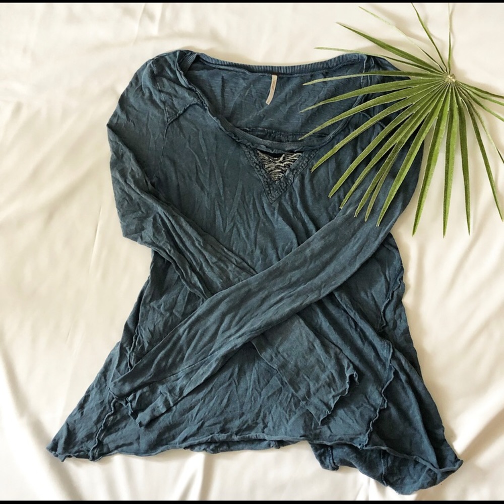 Blue long sleeve free people top